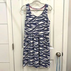 Boden dress in navy blue and white